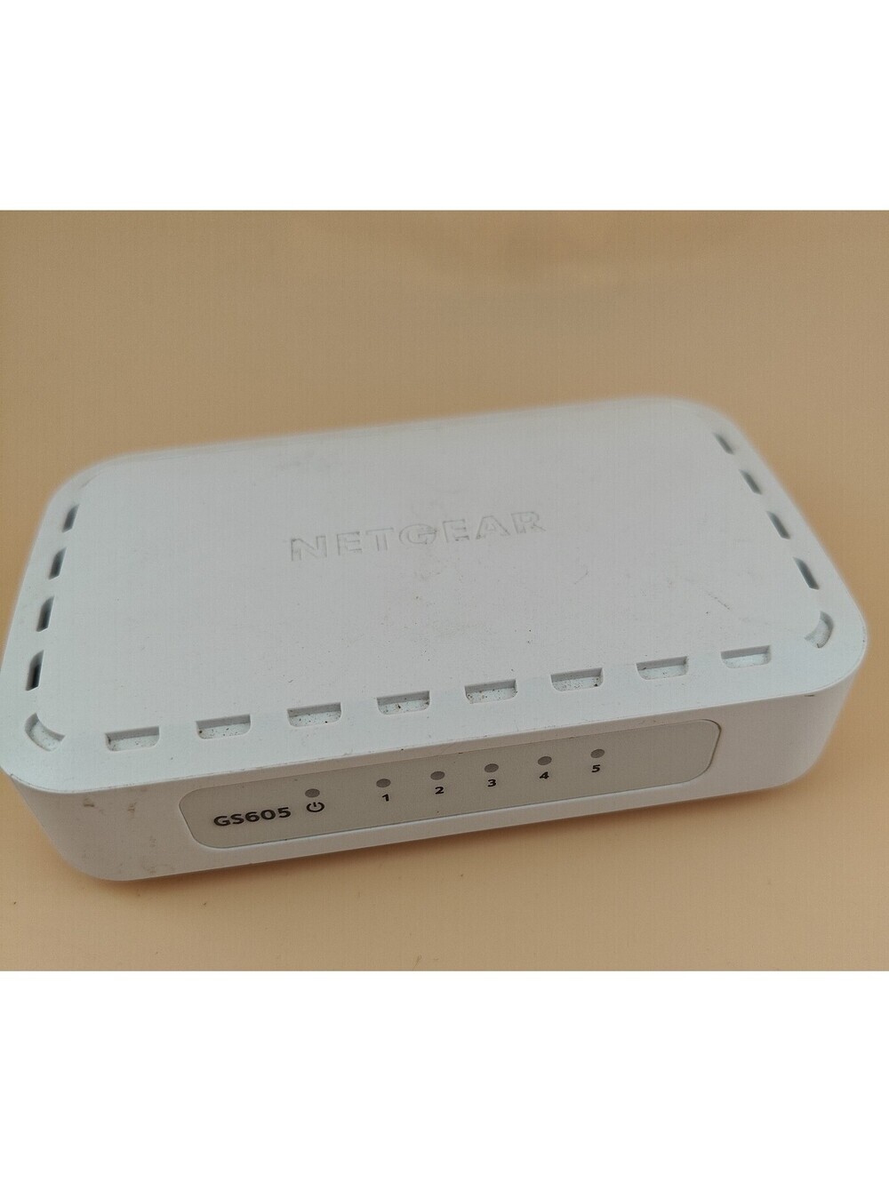 NETGEAR GS605v5 5 Port Gigabit Ethernet Network Switch Tested Works